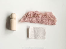 Load image into Gallery viewer, DIY Wooden Peg Doll Nativity Set