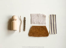 Load image into Gallery viewer, DIY Wooden Peg Doll Nativity Set